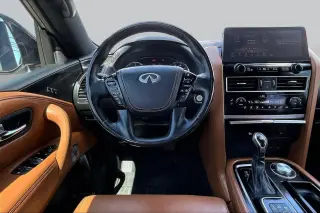 INFINITI QX80 2022 Tracción Total Sensory 4p SUV