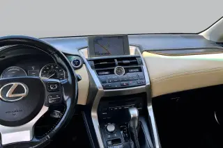 Lexus NX 300h 2017 tracción en todas las ruedas 4p Crossover