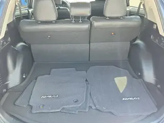Toyota RAV4 2017 XLE 4dr SUV