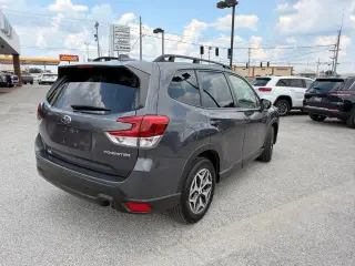 Subaru Forester 2023 AWD Premium 4dr Crossover