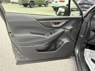 Subaru Forester 2023 AWD Premium 4dr Crossover