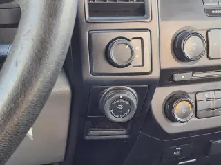 Ford F-150 2016 4x4 XL 2p Cabina Estándar 6.5 pies SB