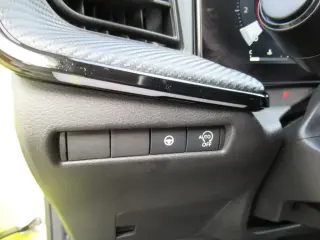 Nissan Kicks 2025 SR 4dr Crossover