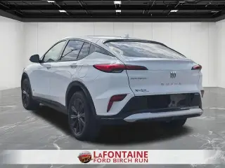 Buick Envista 2025 Toureo Deportivo 4p Crossover