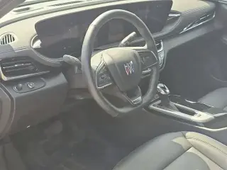 Buick Envista 2025 Toureo Deportivo 4p Crossover