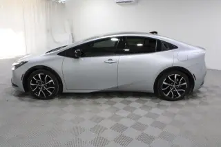 Toyota Prius Plug-in Hybrid 2026 Nightshade 4dr Hatchback