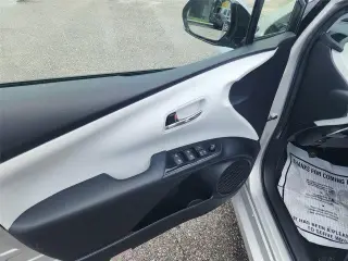 Toyota Prius Prime 2017 Avanzado 4p Hatchback