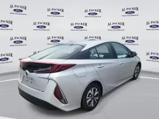 Toyota Prius Prime 2017 Avanzado 4p Hatchback