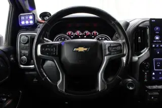 Chevrolet Silverado 3500HD 2021 4x4 LT 4dr Crew Cab SB SRW