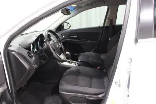 Chevrolet Cruze 2014 1LT Auto 4dr Sedan con 1SD