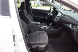 Chevrolet Malibu 2025 LT 4dr Sedán con 1LT