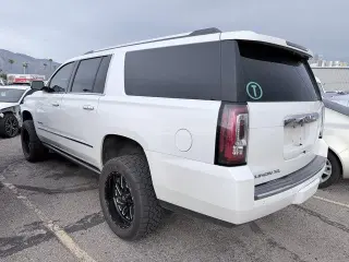 GMC Yukon XL 2019 4x4 Denali 4dr SUV
