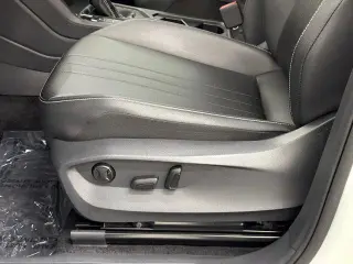 Volkswagen Tiguan 2023 SE 4p SUV