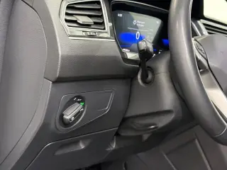 Volkswagen Tiguan 2023 SE 4p SUV
