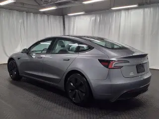 Tesla Model 3 2025 Long Range 4p Fastback