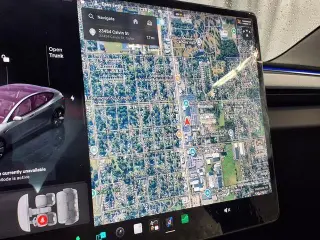 Tesla Model 3 2025 Long Range 4p Fastback
