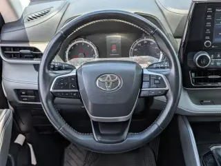 Toyota Highlander 2022 4x4 LE 4p SUV