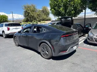 Toyota Prius 2024 LE 4p Hatchback