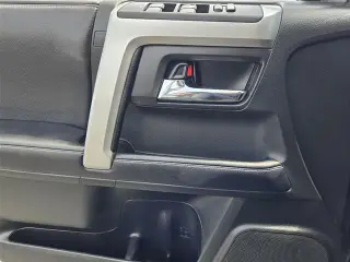 Toyota 4Runner 2019 4x2 SR5 SUV 4p.