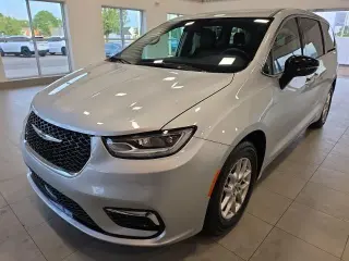 Chrysler Pacifica 2024 Touring L 4dr Mini-Van