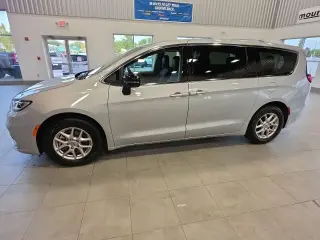 Chrysler Pacifica 2024 Touring L 4dr Mini-Van