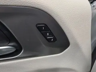 Chrysler Pacifica 2024 Touring L 4dr Mini-Van