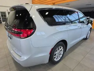 Chrysler Pacifica 2024 Touring L 4dr Mini-Van