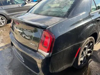 Chrysler 300 2019 AWD S 4dr Sedan