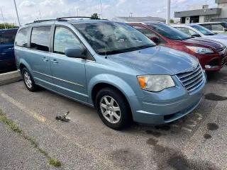 Chrysler Town and Country 2009 Touring 4dr Mini-Van