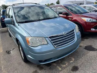 Chrysler Town and Country 2009 Touring 4dr Mini-Van