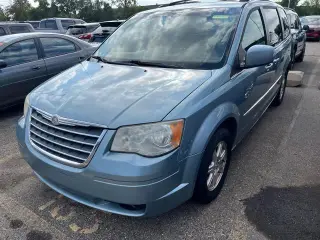 Chrysler Town and Country 2009 Touring 4dr Mini-Van