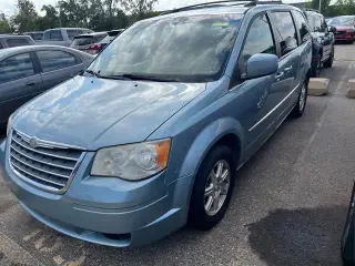Chrysler Town and Country 2009 Touring 4dr Mini-Van