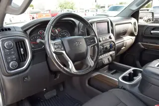 Chevrolet Silverado 1500 2021 4x4 RST 4p. Cabina de Tripulacion Crew 5.8 ft. SB