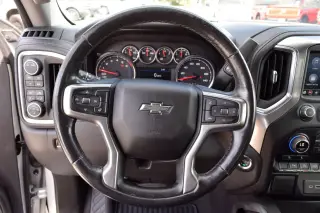 Chevrolet Silverado 1500 2021 4x4 RST 4p. Cabina de Tripulacion Crew 5.8 ft. SB