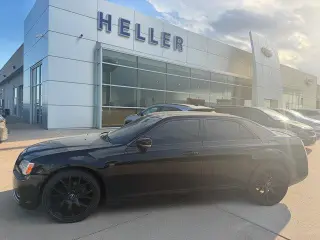 Sedán Chrysler 300 2014 Base 4 puertas
