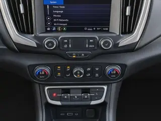 GMC Terrain 2024 AWD Denali 4p SUV
