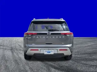 Nissan Pathfinder 2025 SL 4p SUV