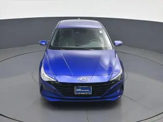 Hyundai ELANTRA 2023 SEL 4p Sedán