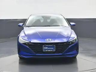Hyundai ELANTRA 2023 SEL 4p Sedán
