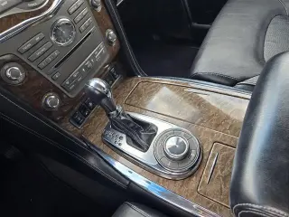 INFINITI QX80 2015 4x4 SUV 4p