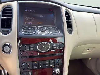 INFINITI QX50 2016 Crossover 4p
