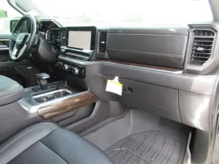 GMC Sierra 1500 2023 4x4 Elevation 4p Crew Cab 5,8 ft. CB