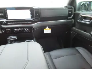 GMC Sierra 1500 2023 4x4 Elevation 4p Crew Cab 5,8 ft. CB