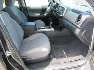 Toyota Tacoma 2023 4x2 TRD Todo Terreno 4p Doble Cabina 5.0 ft CB