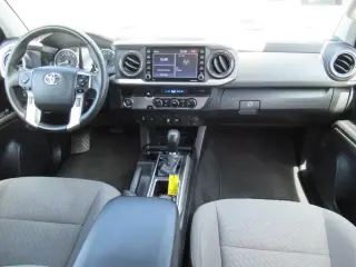 Toyota Tacoma 2023 4x2 TRD Todo Terreno 4p Doble Cabina 5.0 ft CB