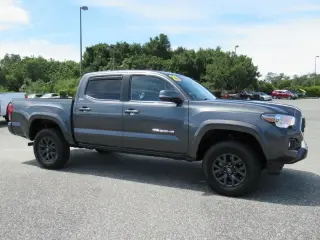 Toyota Tacoma 2023 4x2 TRD Todo Terreno 4p Doble Cabina 5.0 ft CB