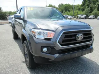 Toyota Tacoma 2023 4x2 TRD Todo Terreno 4p Doble Cabina 5.0 ft CB