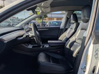 Tesla Modelo Y 2024 AWD Long Range 4p Crossover