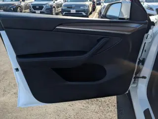 Tesla Modelo Y 2024 AWD Long Range 4p Crossover