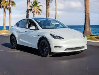 Tesla Modelo Y 2024 AWD Long Range 4p Crossover